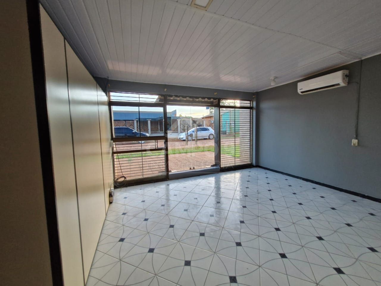 VENDO ESTA VIVIENDA (A una cuadra de Pádel Chopp)