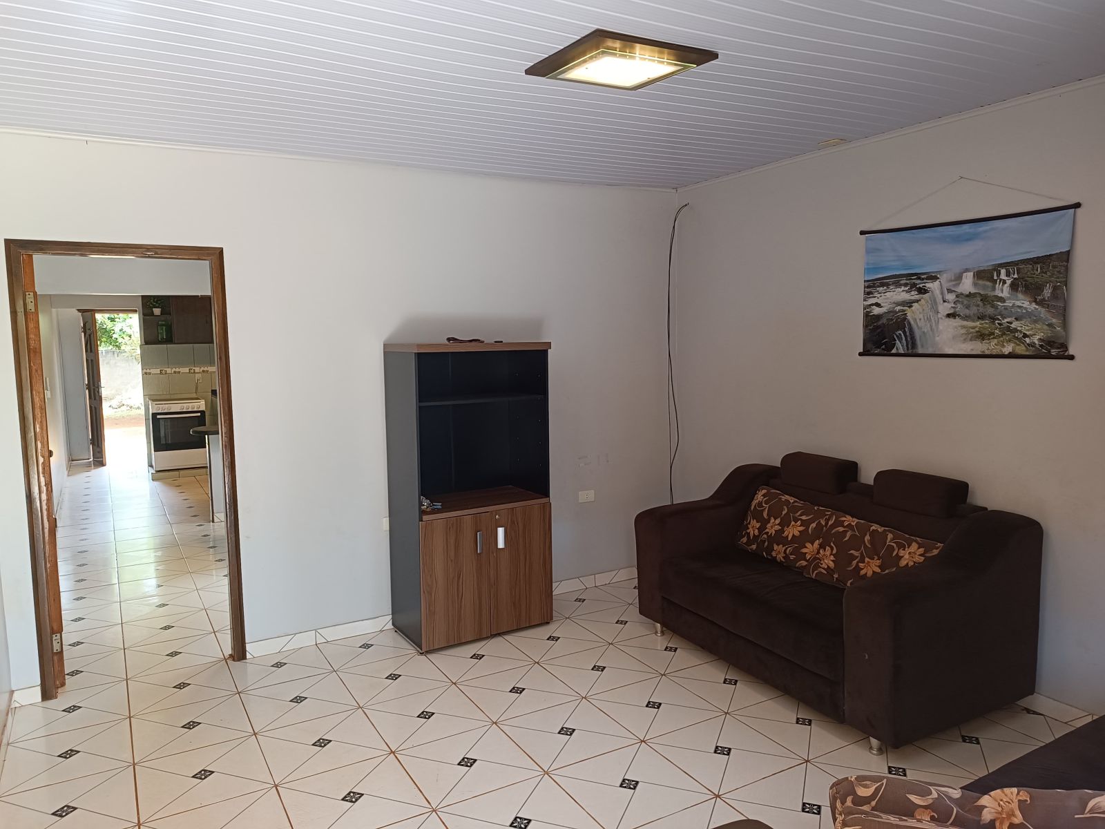 Alquilo esta casa totalmente amoblada